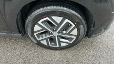 Hyundai KONA 100kW Premium 39kWh 5dr Auto Electric Hatchback